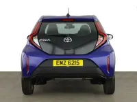 Used Toyota Aygo X X-pure 72 HP (52 kW) 2024 Blue SUV