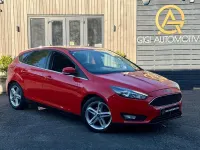 Używany Ford Focus Zetec 115 KM (84 kW) 2015 Czerwony Hatchback
