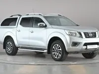 Używany Nissan Navara Tekna 190 KM (139 kW) 2017 Srebrny Pickup