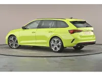 Used Skoda Octavia vRS 195 HP (143 kW) 2025 Hyper green Estate