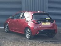 Used Toyota Yaris Hybrid 116 HP (85 kW) 2021 Red Hatchback