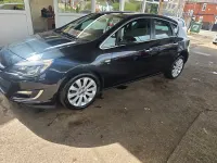 Used Vauxhall Astra 113 HP (83 kW) 2013 Black Hatchback
