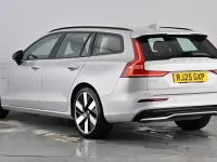Used Volvo V60 Plus 350 HP (257 kW) 2025 Silver dawn Estate