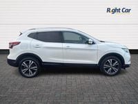Used Nissan Qashqai N-Connecta 140 HP (102 kW) 2018 White SUV