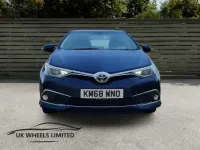Used Toyota Auris Hybrid 2018 Blue Hatchback
