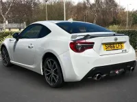 Used Toyota GT86 GT 196 HP (144 kW) 2017 White Coupe