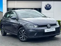 Begagnad VW Polo Life 95 HK (69 kW) 2023 Grå Halvkombi