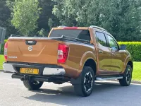 Used Nissan Navara Tekna 190 HP (139 kW) 2020 Yellow Pickup