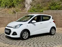 Used Hyundai i10 SE 87 HP (63 kW) 2015 White Hatchback