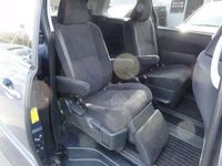 Begagnad Toyota Estima 2026 Grå