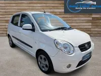 Used Kia Picanto 64 HP (47 kW) 2011 White Hatchback