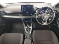 Used Toyota Yaris Hybrid Design 116 HP (85 kW) 2022 Black Hatchback