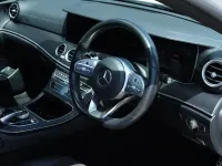 Used Mercedes E300 AMG line 245 HP (180 kW) 2020 White Estate