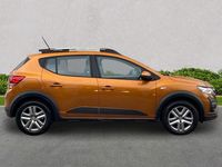 Used Dacia Sandero Comfort 100 HP (73 kW) 2022 Orange Hatchback