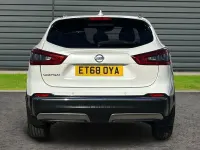 Used Nissan Qashqai Tekna 160 HP (117 kW) 2019 White SUV