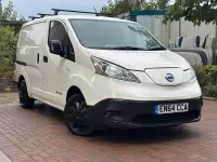 Used Nissan e-NV200 Acenta 24 kW (33 HP) 2015 White MPV