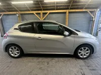 Used Peugeot 208 Active 2014 Silver Hatchback