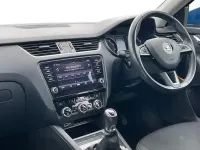 Used Skoda Octavia SE 150 HP (110 kW) 2018 Blue Estate