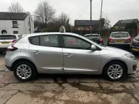 Used Renault Mégane Dynamique 110 HP (80 kW) 2016 Silver Hatchback