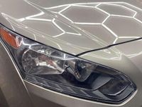 Usado Ford Tourneo Zetec 120 HP (88 kW) 2017 Carrinha