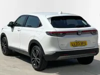 Used Honda HR-V Elegance 131 HP (96 kW) 2023 White SUV