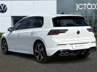 Usado VW Golf VIII R 333 HP (244 kW) 2025 Branco Citadino
