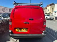 Used Citroën Berlingo 100 HP (73 kW) 2016 Red MPV