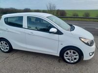 Used Vauxhall Viva 75 HP (55 kW) 2017 White Hatchback