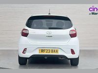 Used Hyundai i10 Premium 67 HP (49 kW) 2023 White Hatchback