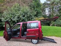 Used Fiat Doblò 2015 Red MPV