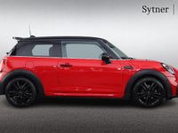 Usado Mini Cooper Hatch 134 CV (98 kW) 2023 Rojo Utilitario
