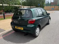 Used Toyota Yaris 86 HP (63 kW) 2001 Green Hatchback