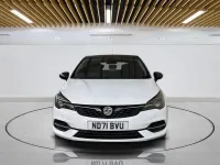 Used Vauxhall Astra Edition 145 HP (106 kW) 2021 White Hatchback
