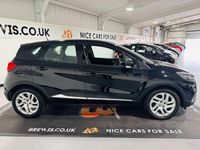 Used Renault Captur Dynamique 90 HP (66 kW) 2014 Black SUV