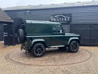 Used Land Rover Defender 120 HP (88 kW) 2004 Green Hatchback
