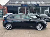 Second-hand Seat Leon FR 150 CP (110 kW) 2017 Negru Hatchback
