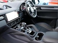 Used Porsche Cayenne Platinum Edition 456 HP (335 kW) 2022 Blue SUV