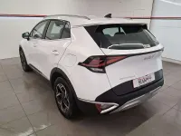Used Kia Sportage 2023 White SUV