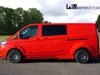 Used Ford Transit Custom Limited 185 HP (136 kW) 2020 Red Van