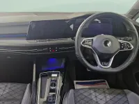 Usado VW Golf VIII R-line 150 CV (110 kW) 2023 Gris Utilitario