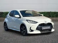 Used Toyota Yaris Design 116 HP (85 kW) 2024 White Hatchback