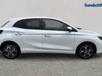 Used MG MG3 194 HP (142 kW) 2025 Solid  arctic white Hatchback