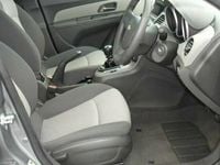 Used Chevrolet Cruze 2010 Sedan