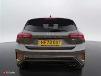 Käytetty Ford Focus ST-Line X 125 HP (91 kW) 2023 Harmaa Viistoperä