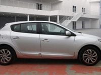 Used Renault Mégane III Dynamique 2015 Silver Hatchback