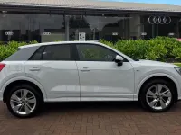 Used Audi Q2 S-Line 150 HP (110 kW) 2025 White SUV