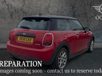 Usado Mini Cooper Hatch 134 CV (98 kW) 2018 Rojo Utilitario
