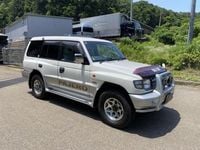 Used Mitsubishi Pajero 1997 White SUV