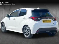 Used Toyota Yaris Design 114 HP (83 kW) 2022 Pure white Hatchback