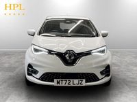 Used Renault Zoe Version S 100 kW (136 HP) 2022 White Hatchback